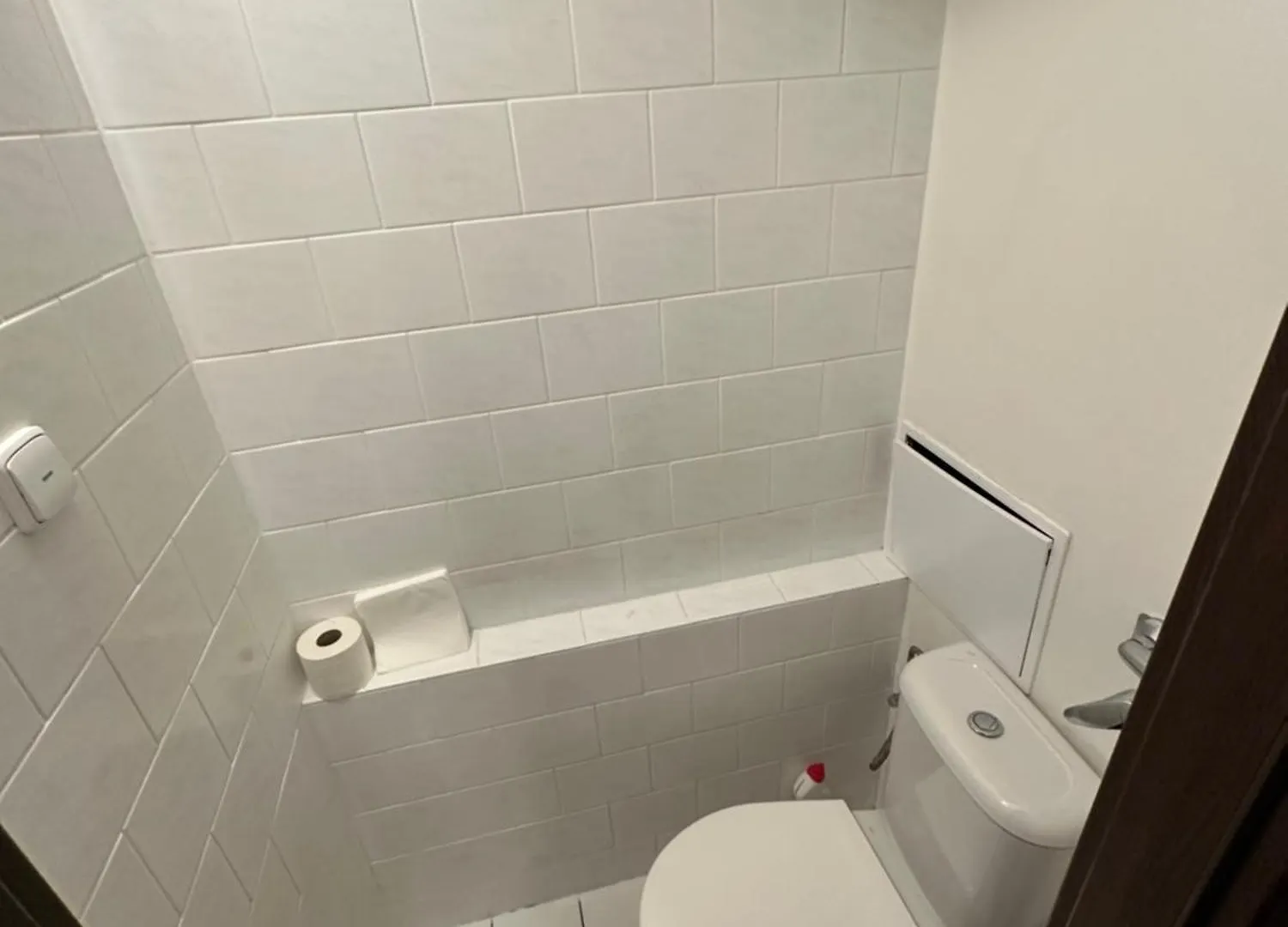 ホームステイ Private Rooms, Stunning City Views, Top-Floor With Balcony, Bathtub, Internet, Coffee プラハ
